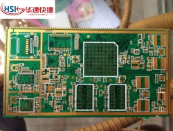 <a href=http://shesuner.com/ target=_blank class=infotextkey>pcb</a>打樣